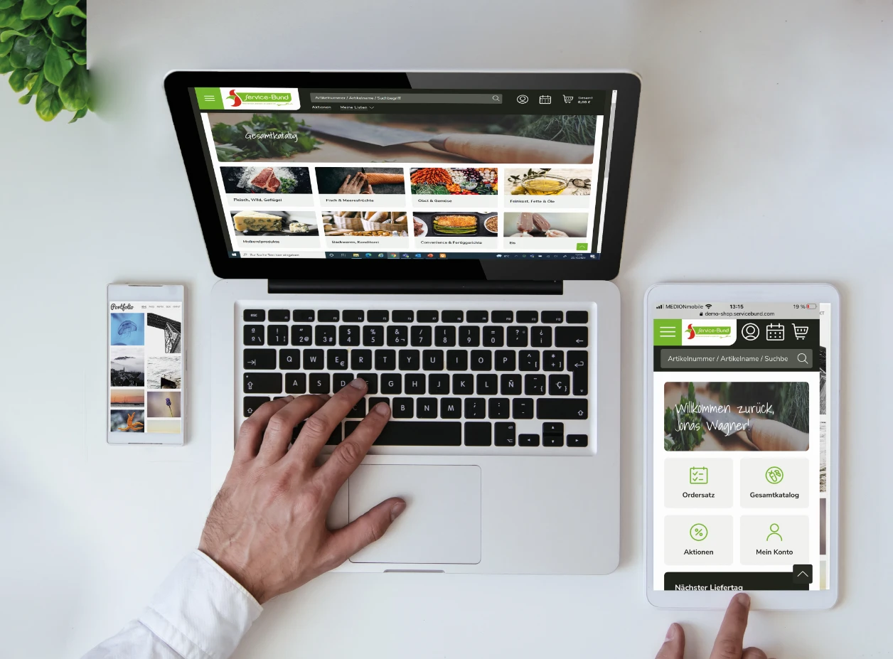Besuchen Sie den Online-Shop von Steidinger & Schmidt Online Shop von Steidinger & Schmidt auf dem Bildschirm von Laptop mit Smartphone und Tablet